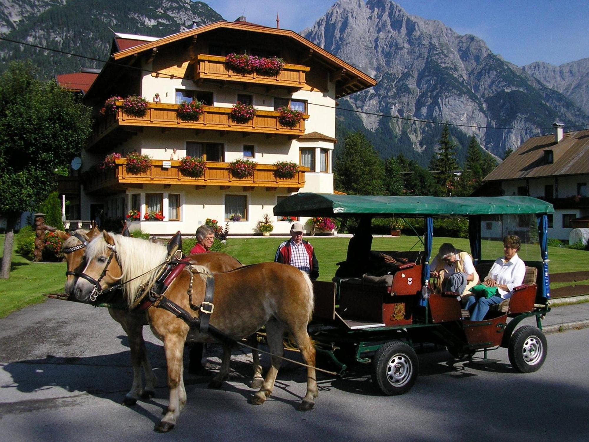 Hotel-Garni Weidacherhof Leutasch Extérieur photo